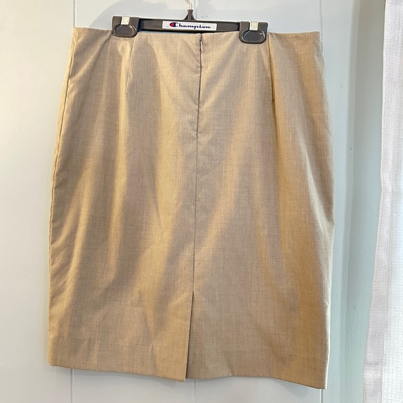 The Limited Pencil Skirt Size 10 - Picture 2 of 3